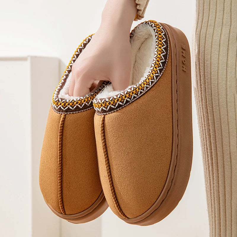 Casual Women's Slippers Home Winter Plush Luxury Designer Woman Shoes Fashion Indoor Fuzzy Fur Slides Flats Elegant Large Size